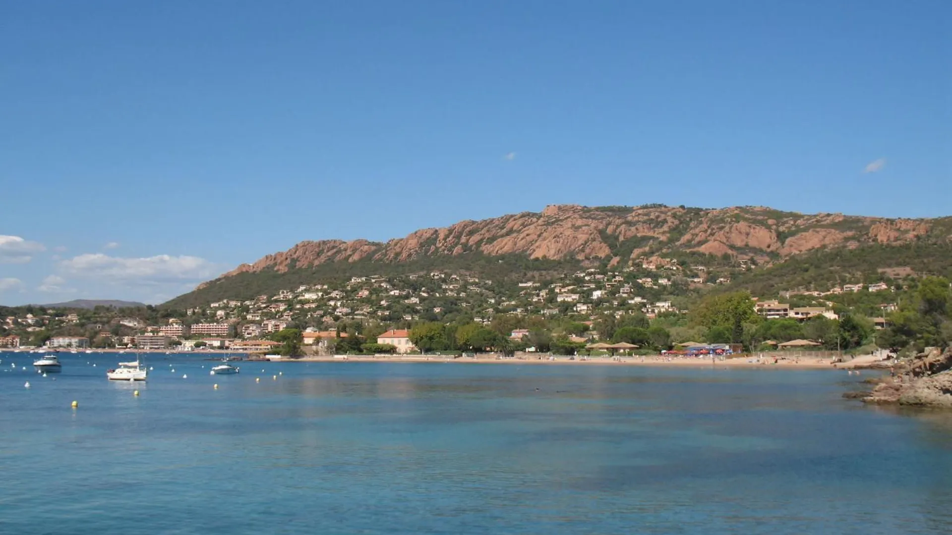 Apartment Village Cap Esterel - Le Village-81 By Interhome Saint-Raphaël