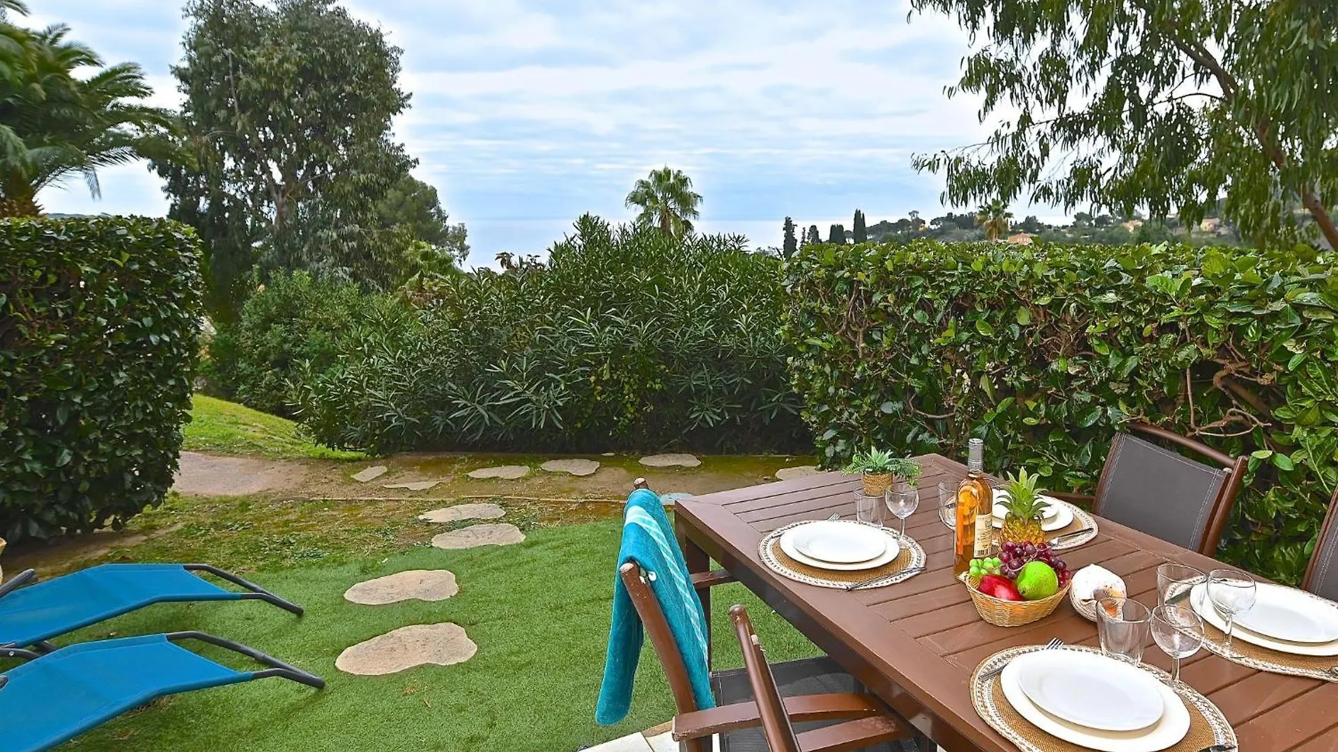 Apartment Village Cap Esterel - Le Village-81 By Interhome Saint-Raphaël